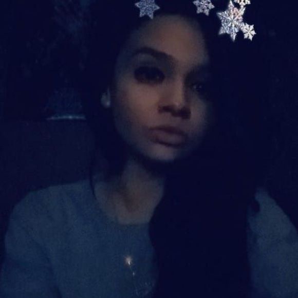 Meet your Posher, Calysta - Picture 1 of 1